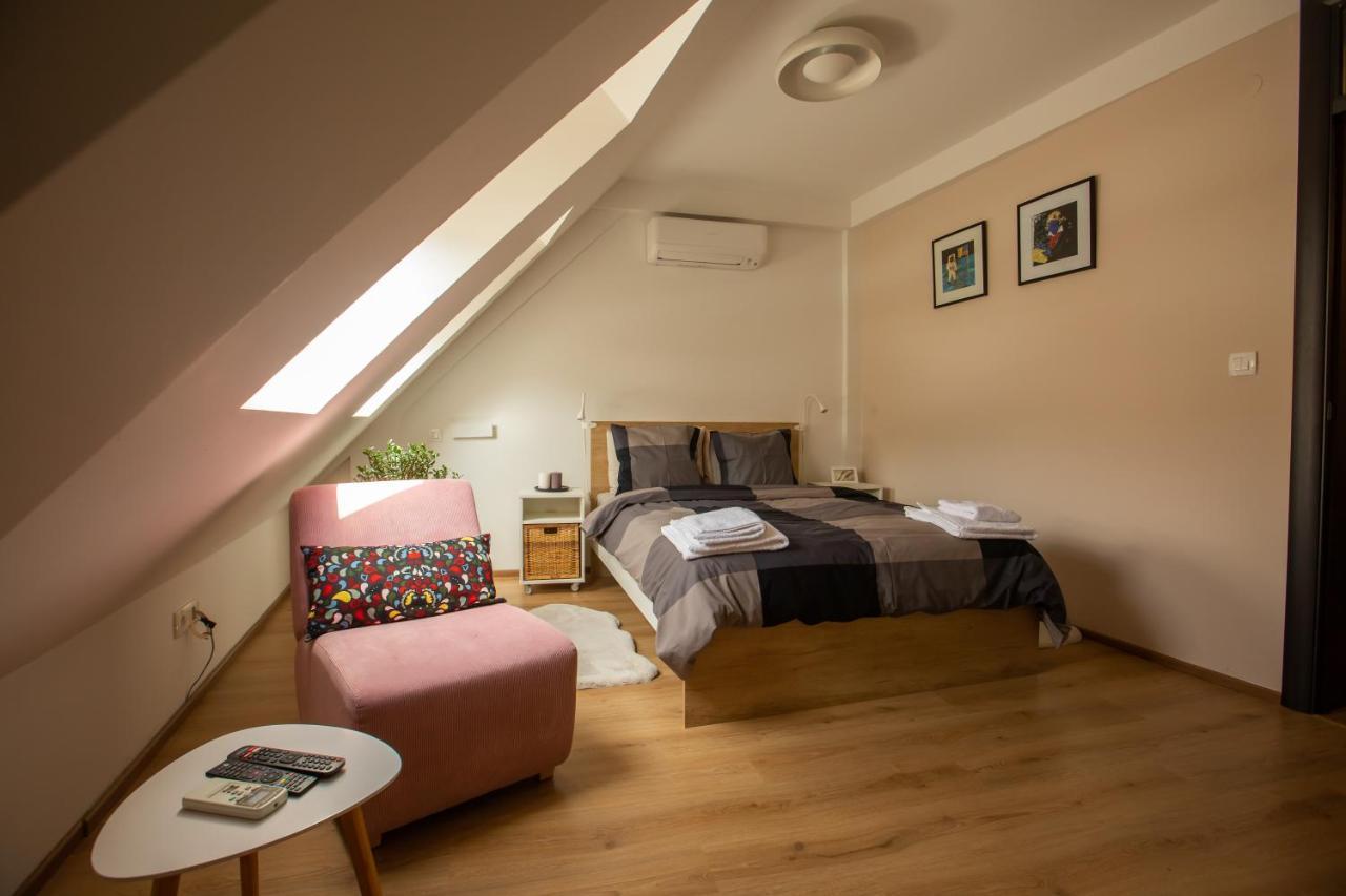 Charming Apartment In Shtip'S Downtown Stip Exterior photo